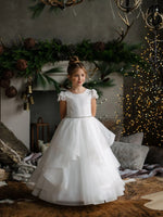 Teter Warm Lace Cap Flutter Sleeve Layered Gown SK41