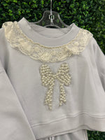 Oh La La Couture Girls’ Lavender Lace Trimmed Pearl Bow Set