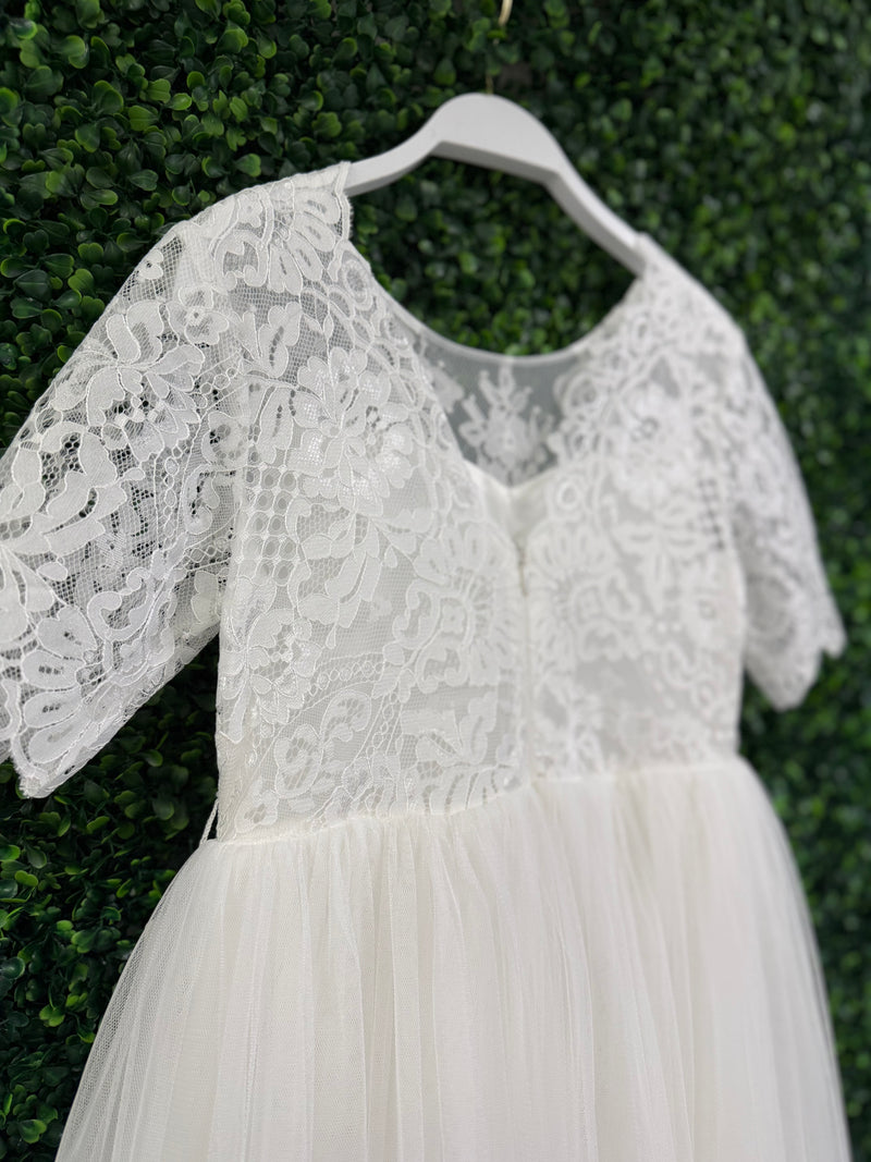 Teter Warm Elbow Sleeve Lace Gown SK25