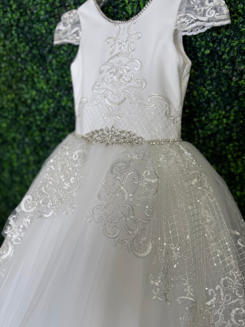 Piccolo Bacio Exclusive Lace and Silk Couture Gown Victoria