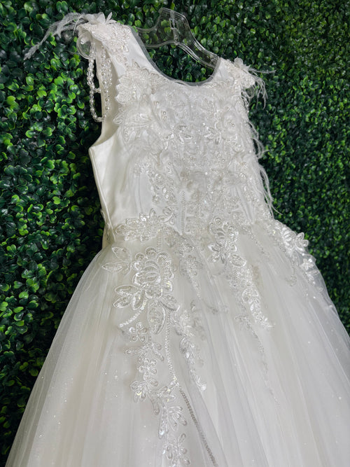 Princess Daliana Girls’ Diamond White Floral Feathered Party Dress D24187