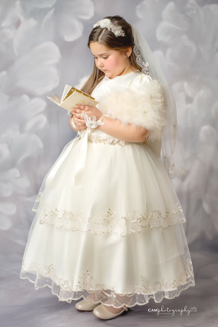Bella Bow Lace Tiered Lace Communion Dress Cindy 7 X / Off White Bella Bow Lace Tiered Lace Communion Dress Cindy 7 X / Off White
