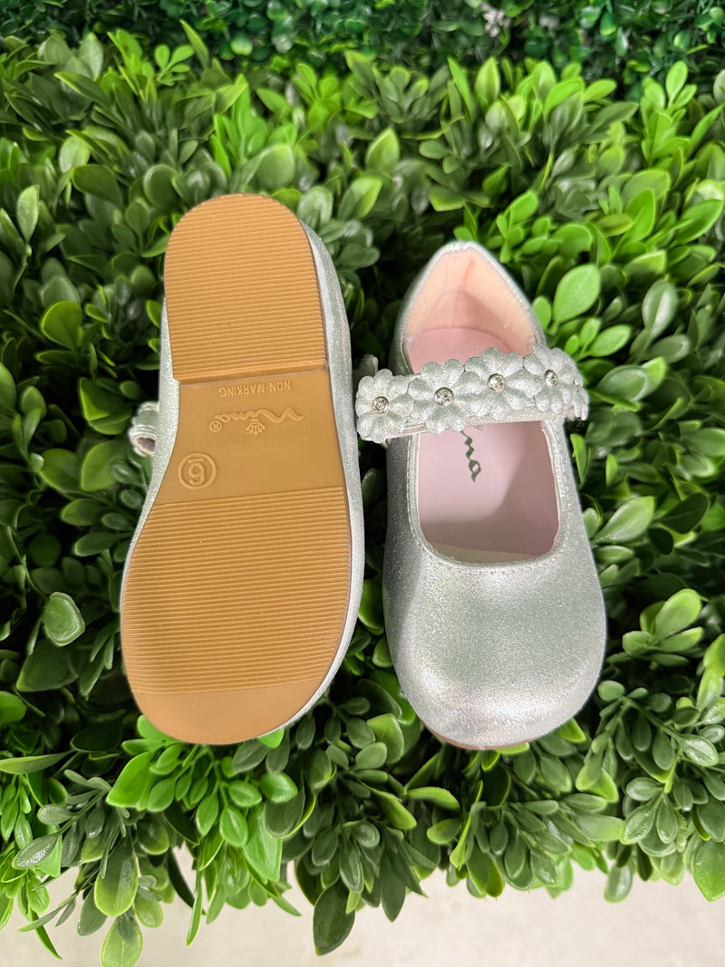 Nina Girls’ Glitter Texture Mary Jane with Flower Velcro Strap