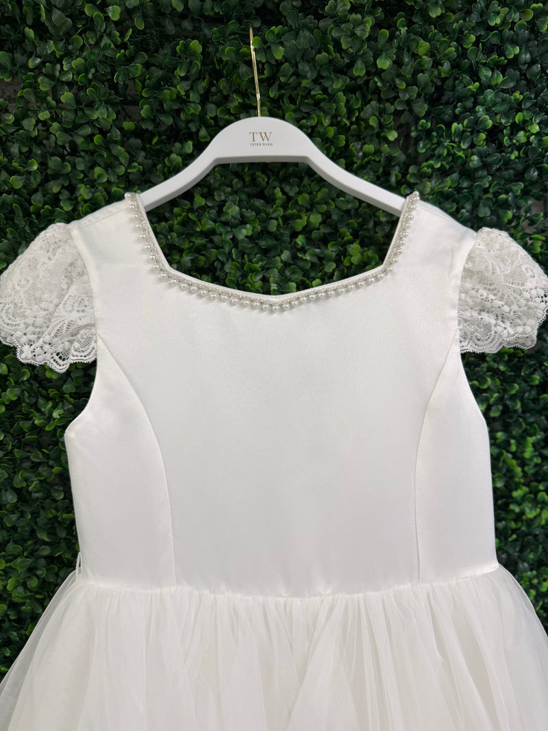 Teter Warm Satin Tiered Gown With Pearl Back Back SK20