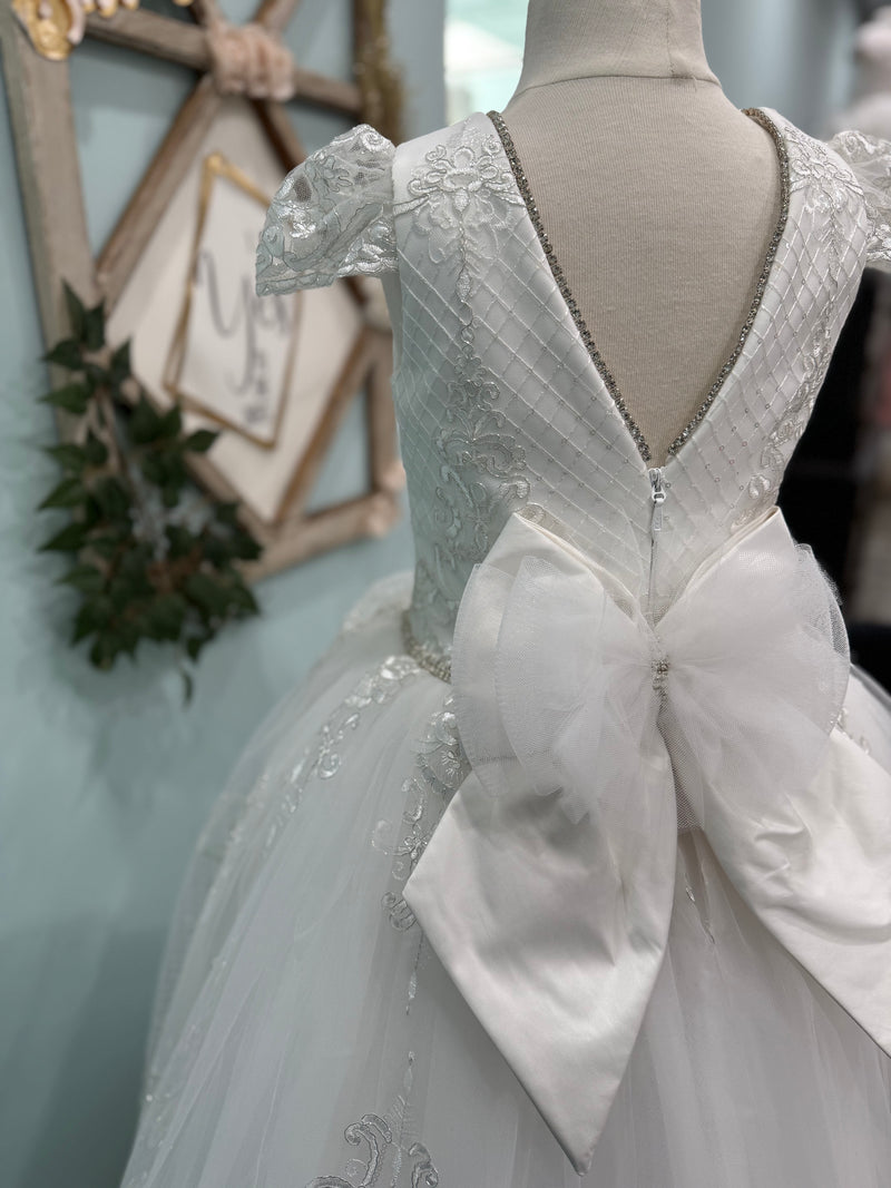 Piccolo Bacio Exclusive Lace and Silk Couture Gown Victoria