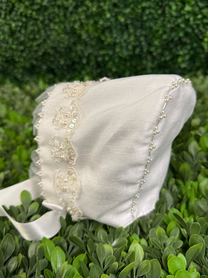 Piccolo Bacio Girls’ Beaded and Tulle Bonnet