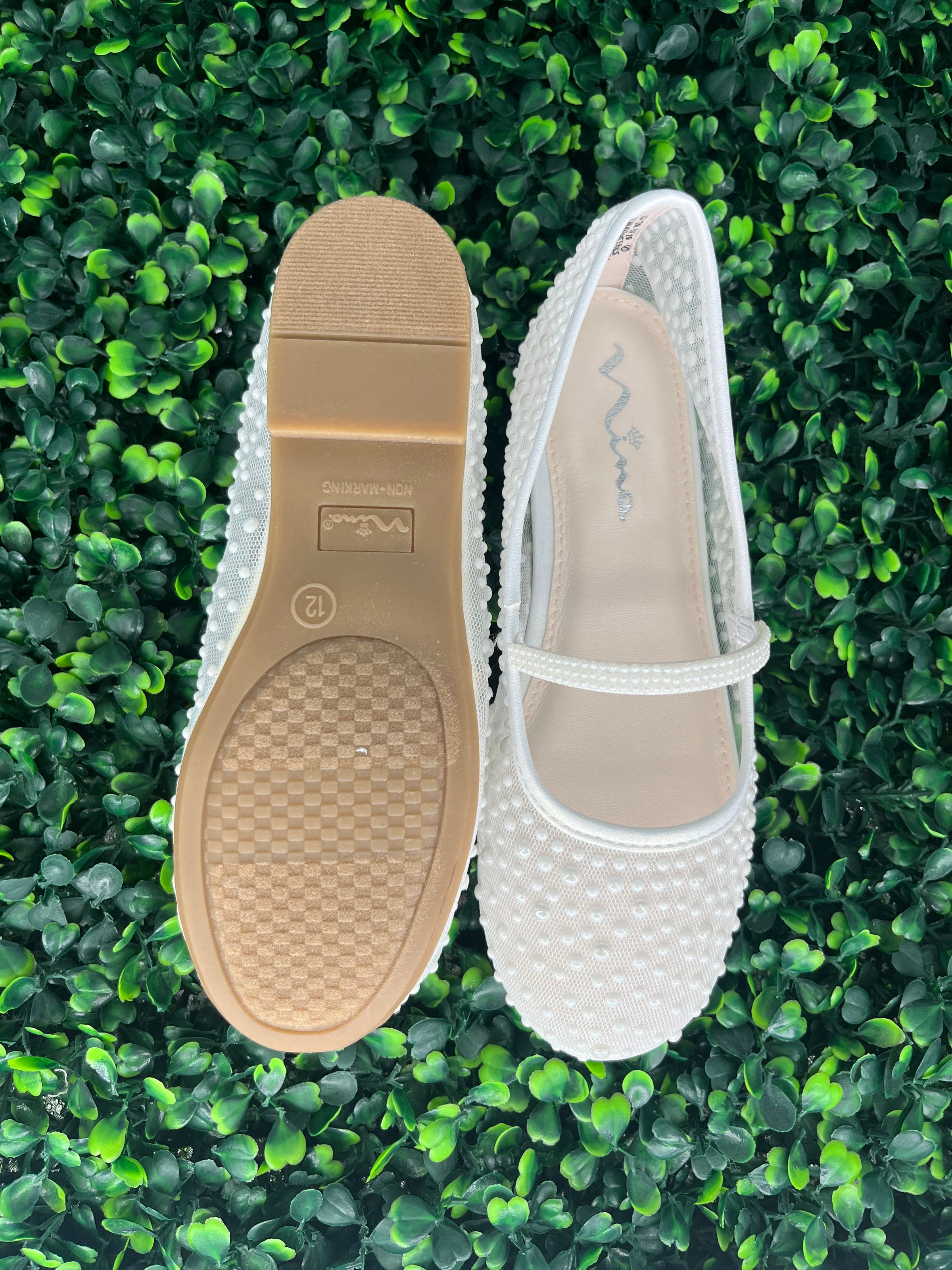 Buy Girls' Cera Pump - Bone Pearlized in Nigeria Buy Girls' Cera Pump - Bone Pearlized in Nigeria