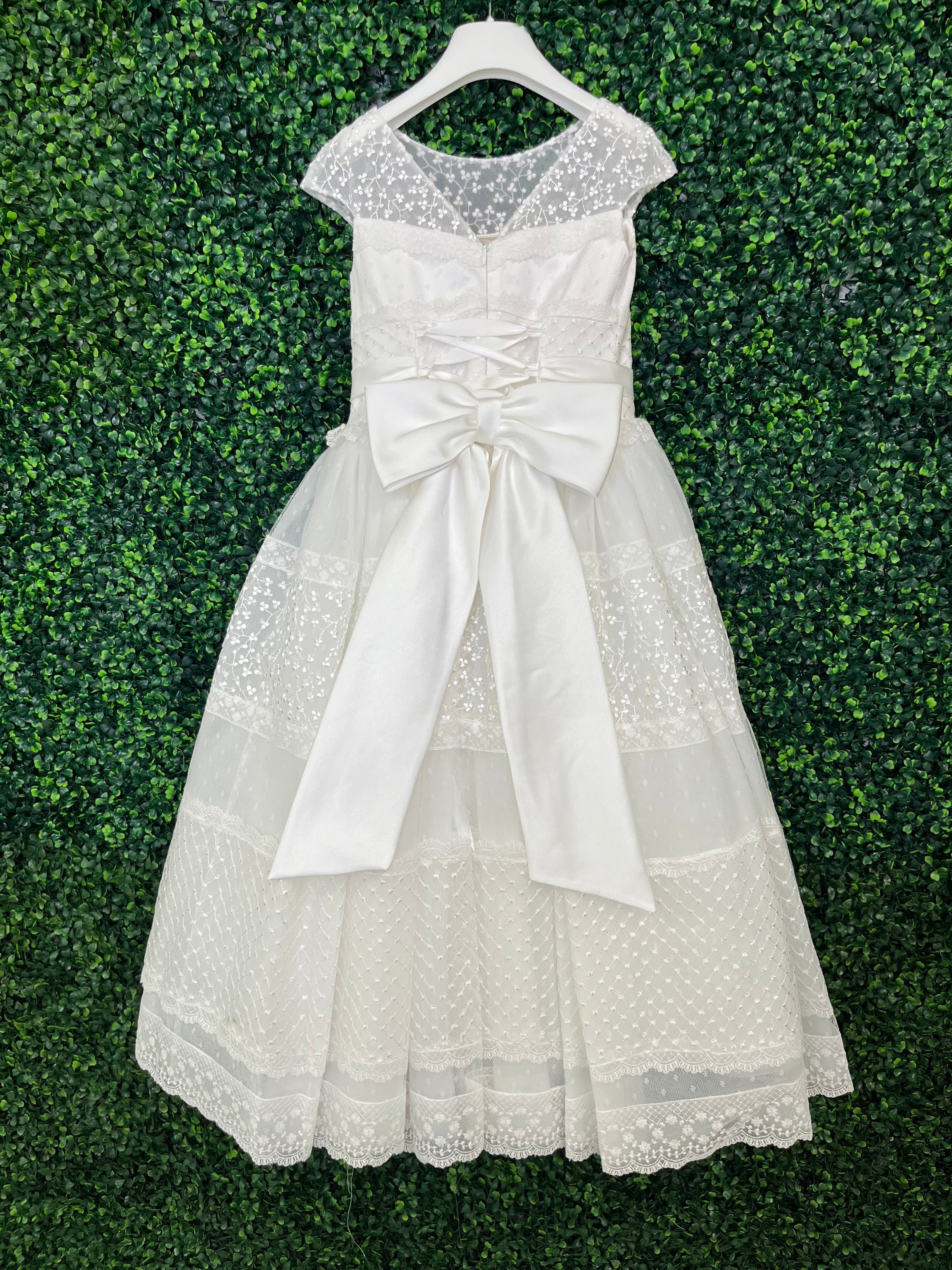 crochet communion dress Amazon.com: 2Bunnies Girl Boho Bohemian Rustic Communion Crochet Lace A-Line Tulle Flower Girl Dress (Ivory Cap Sleeve Maxi, 12-14YRS): Clothing, Shoes & Jewelry