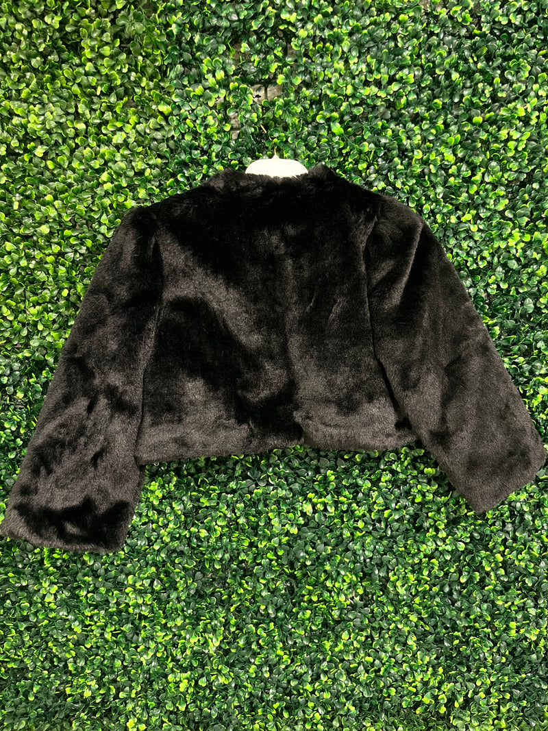 Beggi Girls’ Black Faux Fur Bolero 184