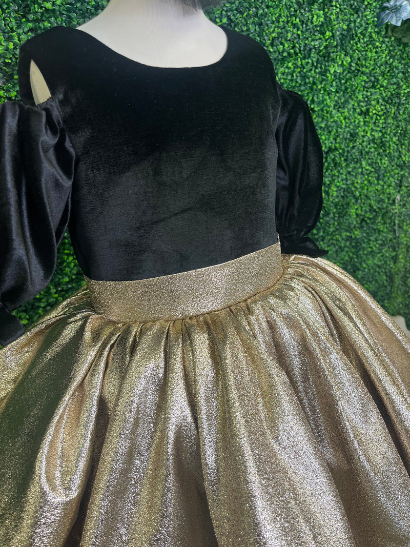 Girls' Party Dress Lame Puff Shoulder Sara's Children's Boutique Girls' Party Dress Lame Puff Shoulder Sara's Children's Boutique