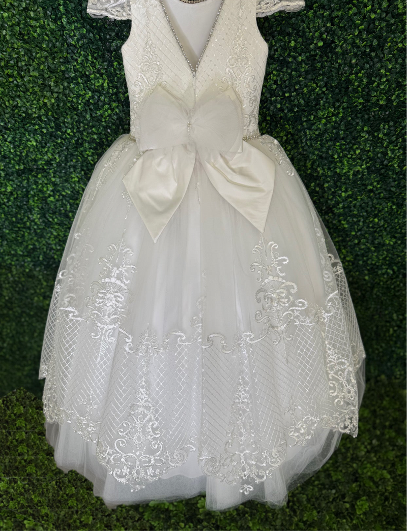 Piccolo Bacio Exclusive Lace and Silk Couture Gown Victoria
