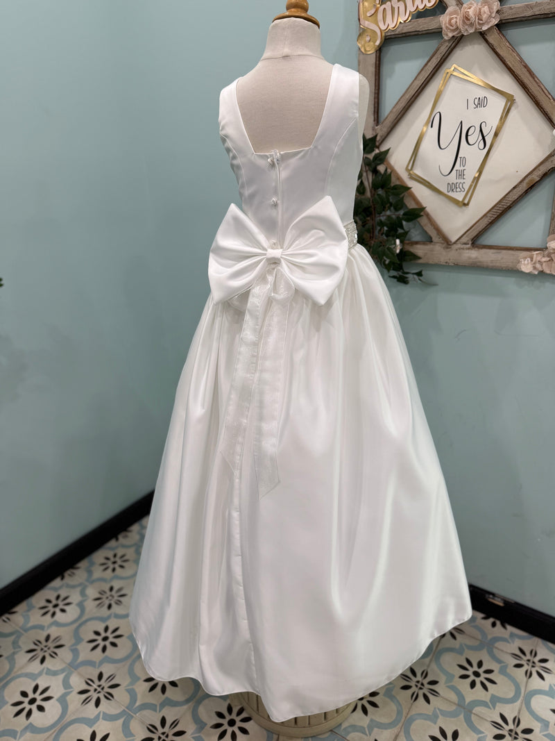 Bella Bow Dutch Satin A-line Communion Gown - Julia 6 / Off White Bella Bow Dutch Satin A-line Communion Gown - Julia 6 / Off White