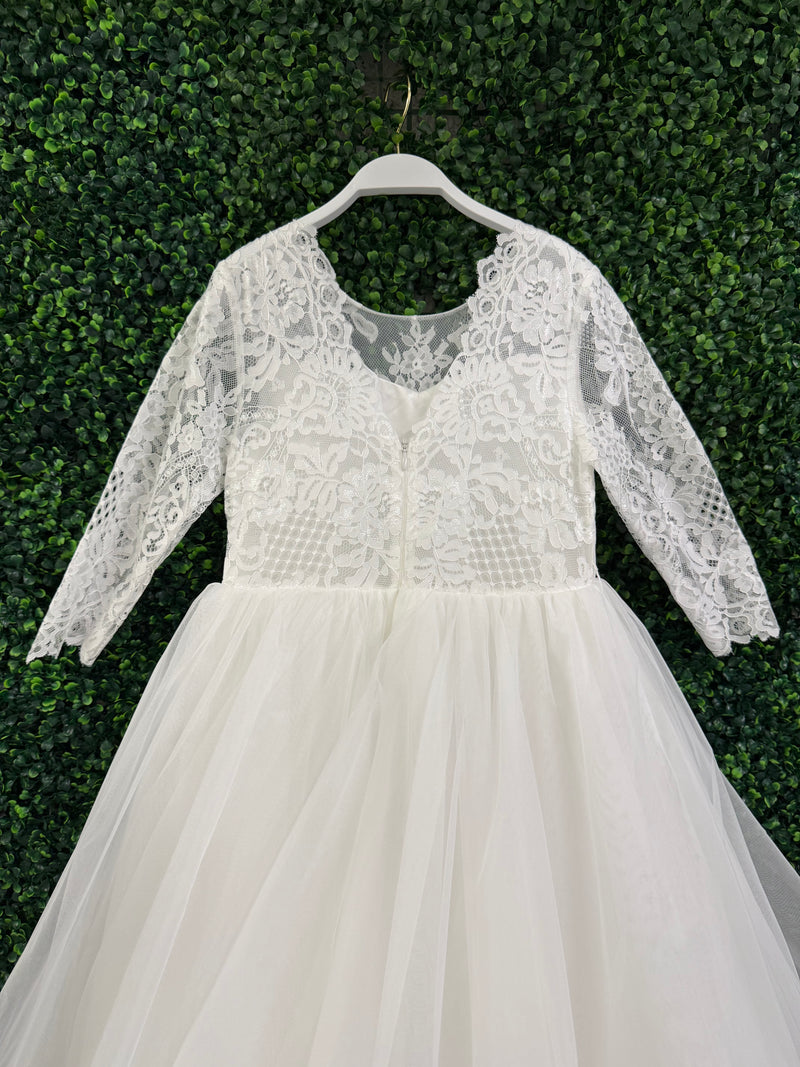 Teter Warm Elbow Sleeve Scallop Soft Lace Tiered Gown SK36