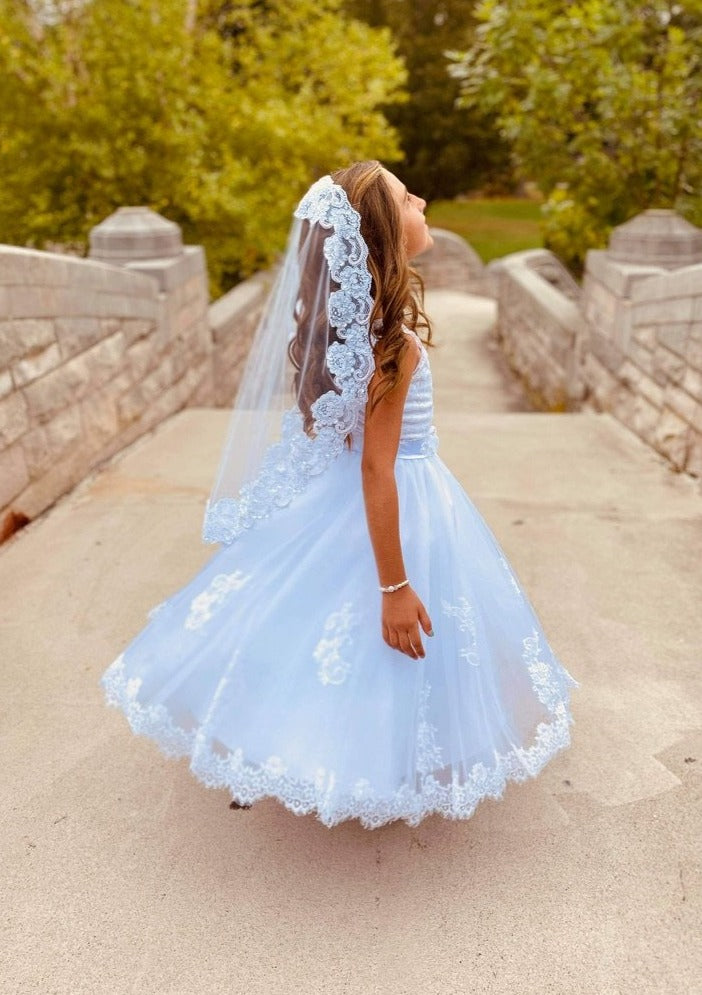 Macis Design Delicate Lace and Tulle Communion Gown T1851 6 / Off White Macis Design Delicate Lace and Tulle Communion Gown T1851 6 / Off White