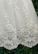 Princess Daliana Embroidered and Pearl Christening Short Gown -Y2051U