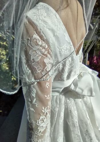 Long Sleeve and Silk Organza Made In Italy Communion Dress 6 / Off White Long Sleeve and Silk Organza Made In Italy Communion Dress 6 / Off White