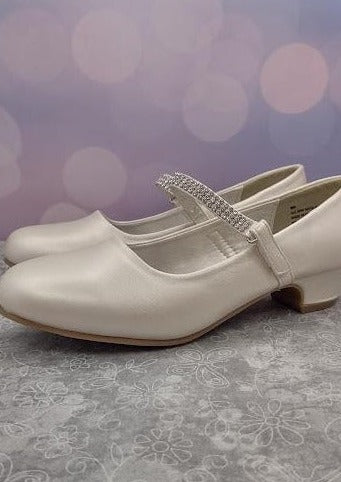Swea Pea and Lilli Pearl Ivory MaryJane with Rhinestone Strap Girls Shoe (Mia) 10 Youth / Ivory Pearl Swea Pea and Lilli Pearl Ivory MaryJane with Rhinestone Strap Girls Shoe (Mia) 10 Youth / Ivory Pearl
