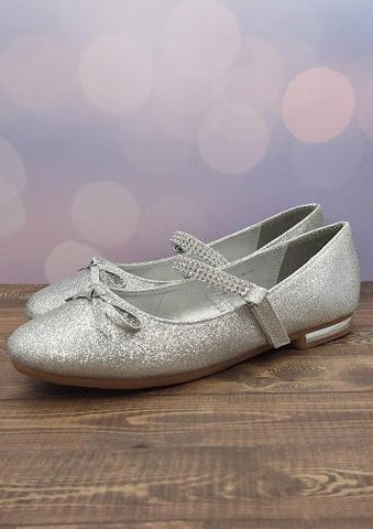 Girl store silver flats