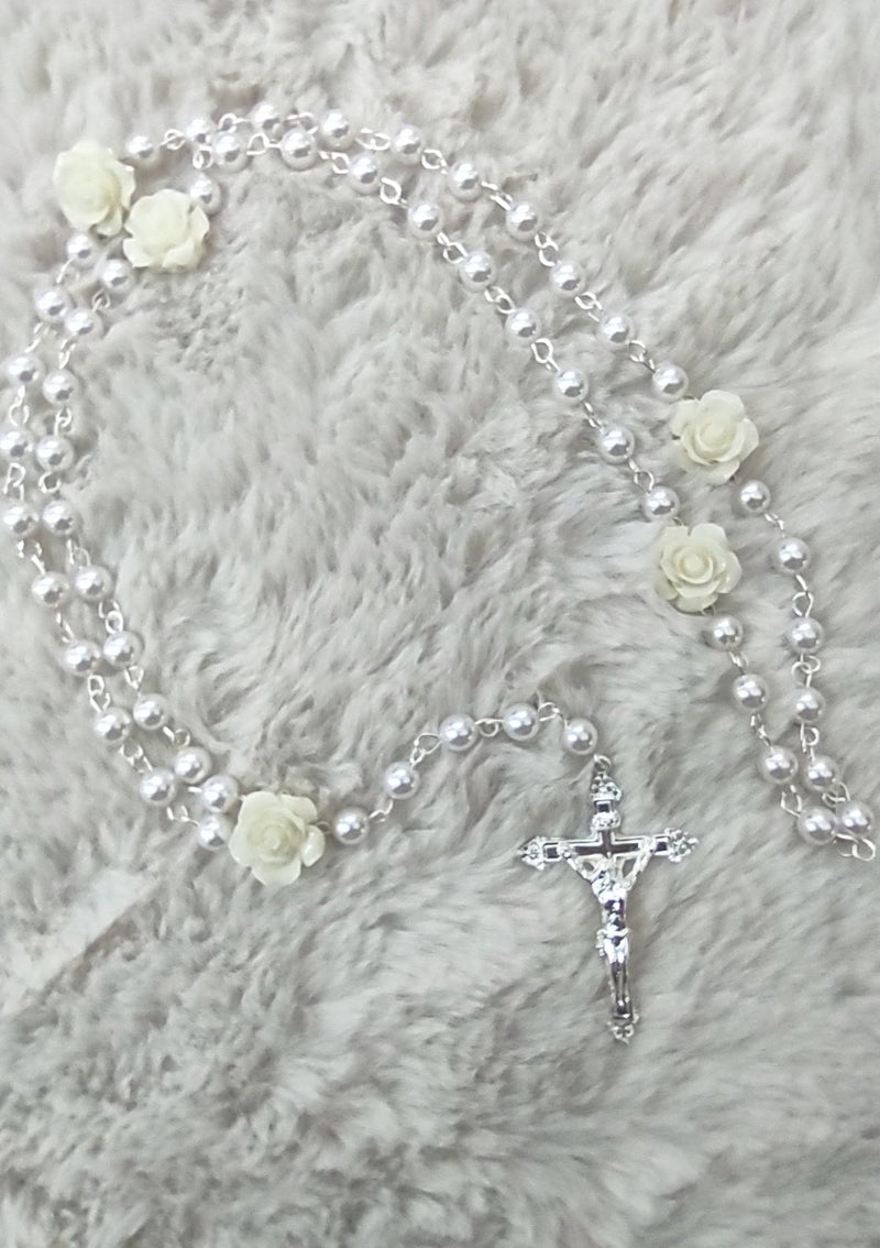 Ansonia Bridal Girl's Rosary with White Roses