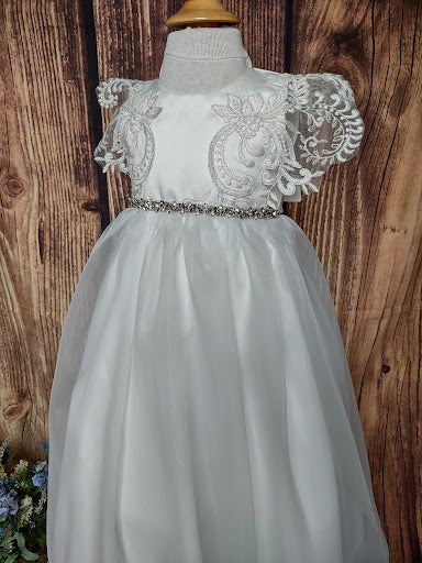 Nan & Jan Girls’ Christening Gown with Embroidered Applique Sleeve
