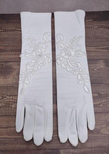 Sara’s Girl’s Long Ivory Gloves with Lace Applique (GL205)